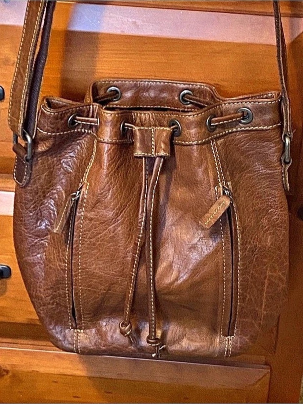 American Leather Co Voyager Drawstring Bucket Hobo Handbag Brown EUC